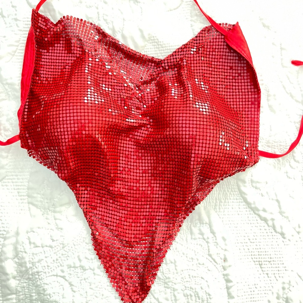Red mesh sexy halter backless v shape crop top